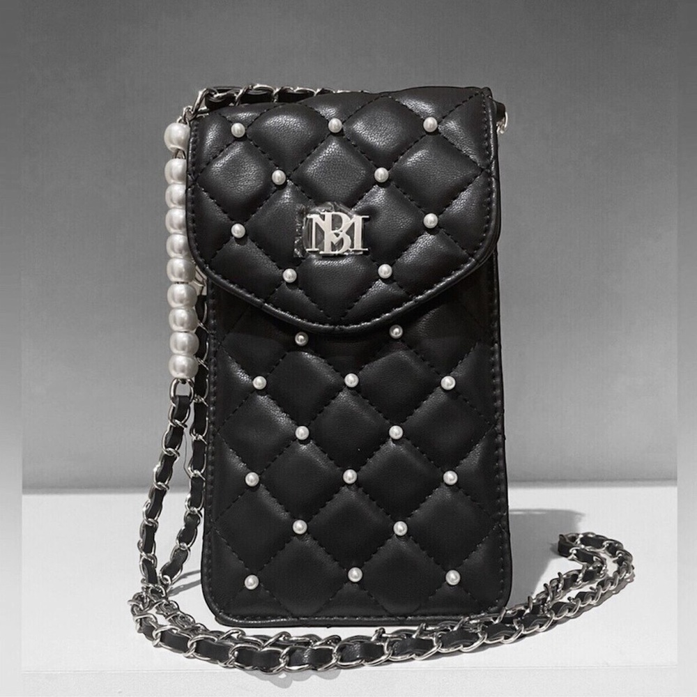 BADGLEY MISCHKA Vegan Leather Quilted Cellphone Bag Wallet Crossbody Black